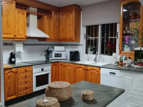 Chalet en La Conarda-Montesano