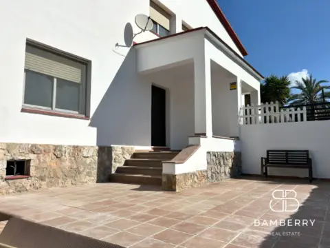 Casa en Montmar