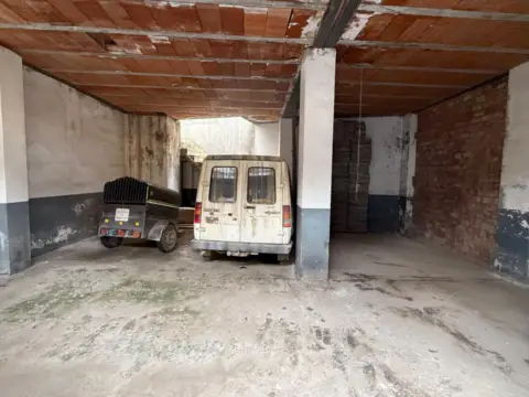 Terreno en calle de Gómez Rivas