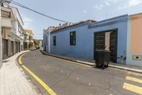 Casa en calle Santo Domingo