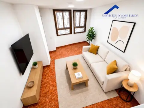 Chalet adosado en calle Capitán Núñez