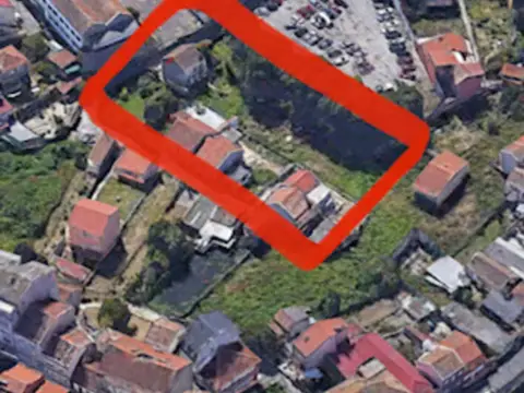 Casa en calle de Foxos