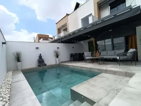 Chalet pareado en Espartinas