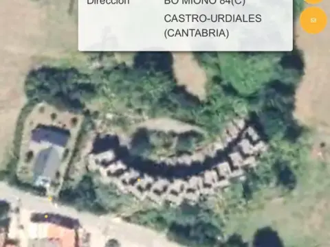 Chalet adosado en calle Mioño, 84