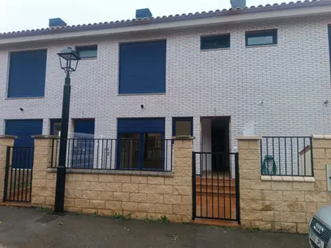 Chalet unifamiliar en calle Epona, 30