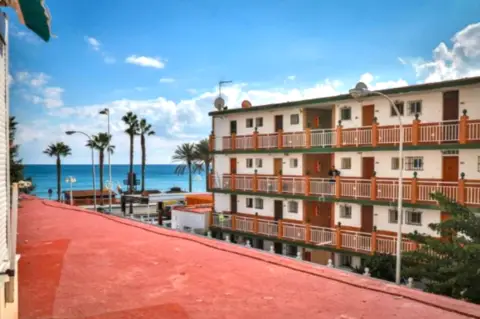 Estudio en Avenida Manuel Mena Palma, 2