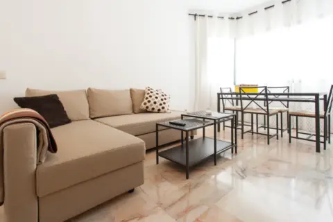 Apartamento en calle Administrador Gutiérrez Anaya, 5