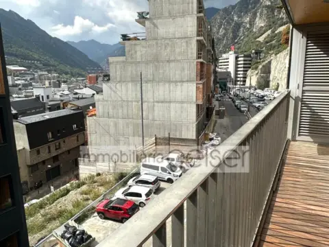 Appartement 3 chambres à vendre à Andorra la Vella, Andorre-la-Vieille · 40 sur 60