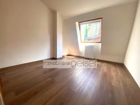 2-bedroom penthouse for rent in La Massana · 37 of 60
