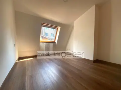 2-bedroom penthouse for rent in La Massana · 35 of 60