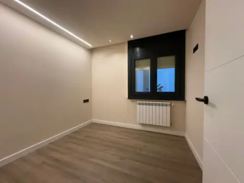 Piso de 3 habitaciones en alquiler en Escaldes-Engordany · 38 de 60
