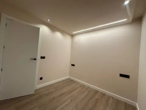 Piso de 3 habitaciones en alquiler en Escaldes-Engordany · 40 de 60