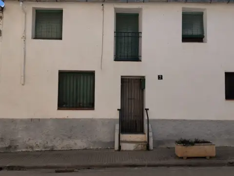 Casa en Mediona