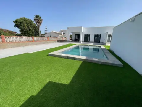 Chalet adosado en Mogarizas-Las Rapazes