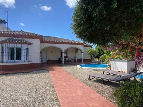 Chalet en La Soledad-La Coquina-Los Gallos
