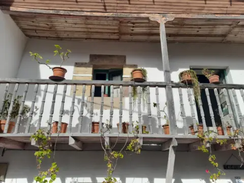 Casa en calle El Castro, nº 130
