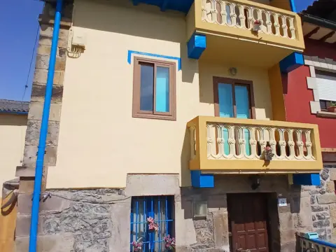 Casa pareada en Barrio de Sobarzo Llama, 10