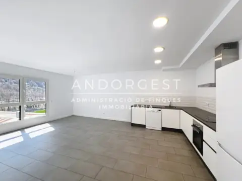 2-bedroom penthouse for rent in Santa Coloma, Andorra la Vella · 5 of 39