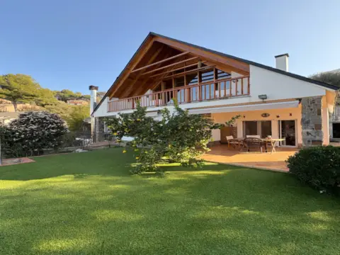 Chalet en Carrer de la Noguera