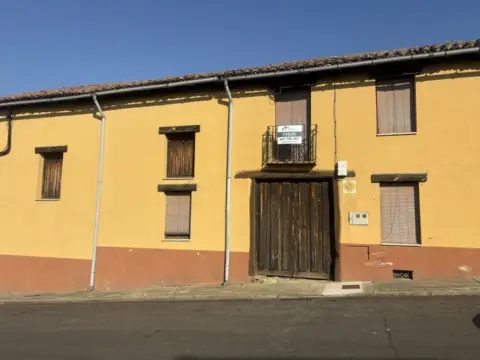 Casa en calle Iglesia