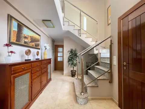 Casa en calle de Buero Vallejo, 72