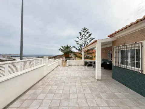 Chalet en calle Salazón