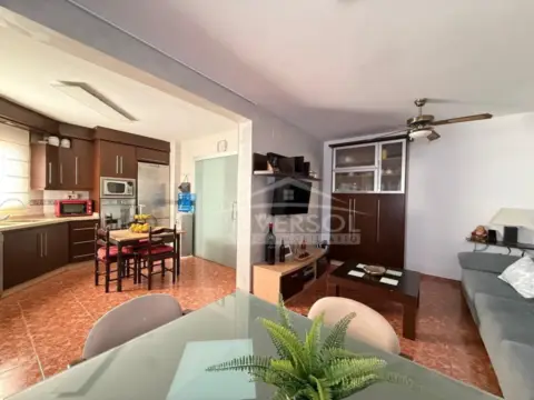 Casa en calle de la Línea, 71