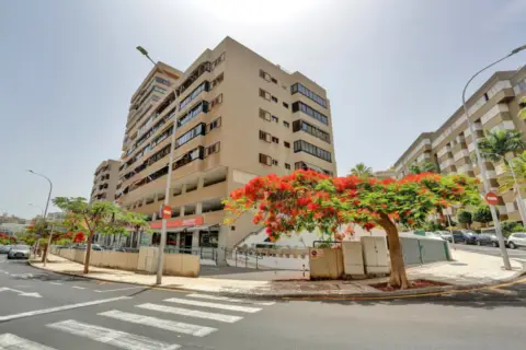 Piso en calle de Elías Ramos González, 5