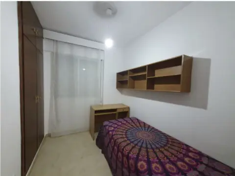 Piso en Avenida de José María Alcaraz y Alenda