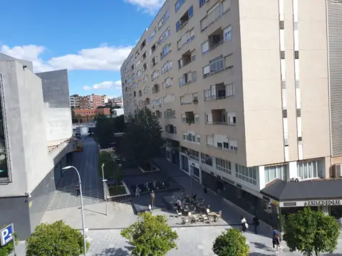 Piso en Avenida Miguel Ángel Celdrán Matute