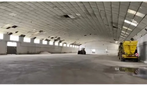 Nave industrial en Tébar