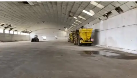 Nave industrial en Tébar
