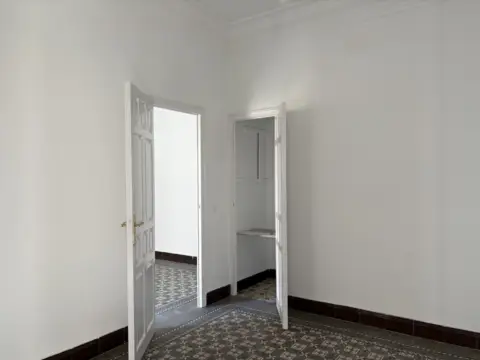 Piso en calle Puente y Pellón