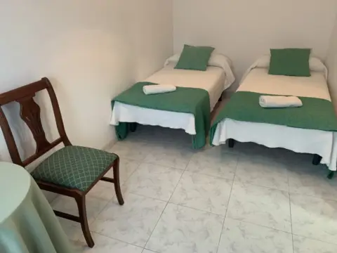 Casa pareada en Travesía Arasolis