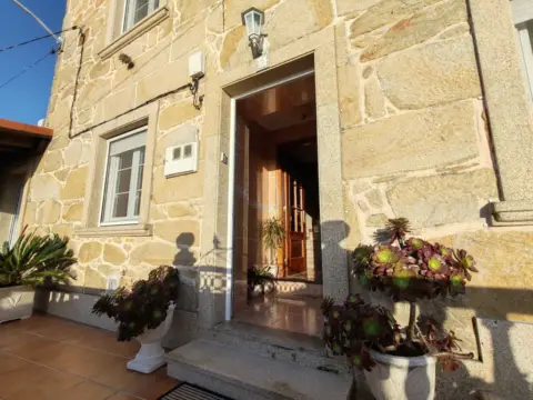Casa rústica en calle Lugar de Baño - A Costa