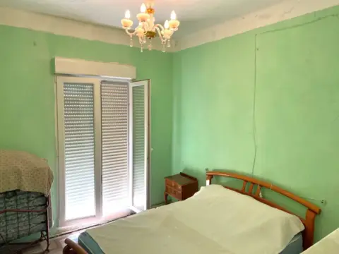 Chalet adosado en calle del Pueblo