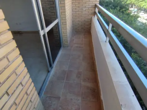 Piso en Avenida del Aeropuerto