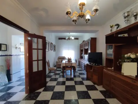 Casa en calle Guadalcazar