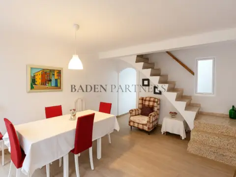 Casa adosada en Carrer del Sol