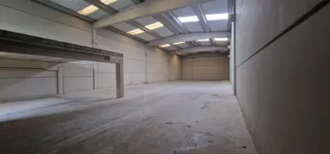 Nave comercial en Carretera de Castellón Km 6,300 Pol. Ind, Tecnum, nº 19