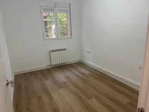Piso en calle de Antonio Bravo, 3