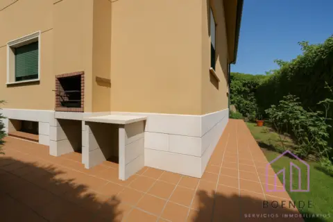 Casa unifamiliar en calle de Pilar Bardem