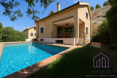 Casa unifamiliar en calle de Pilar Bardem