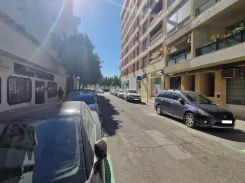 Pis a calle de Juan Sebastián Elcano
