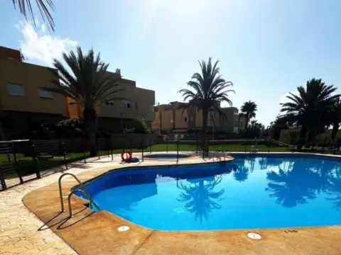 Apartamento en calle Abierta
