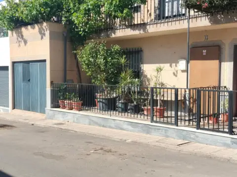 Casa en calle de Aureliano