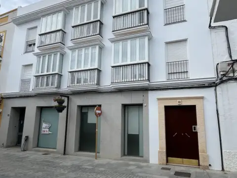 Piso en calle de la Fuente