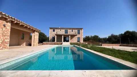 Casa rústica en Camí de Cas Perets