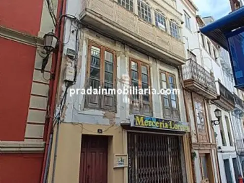 Casa adosada en calle Real