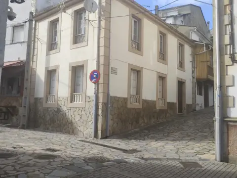 Casa en calle de las Armas